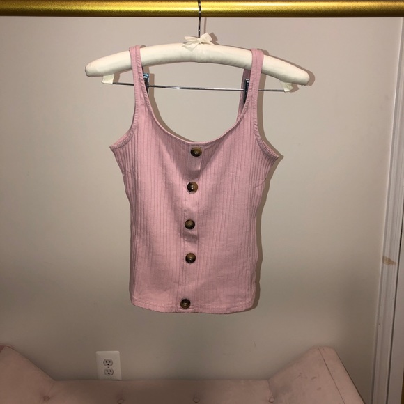 Pink Tank with Buttons 💗 Shea Whitney Favorite - Picture 2 of 4